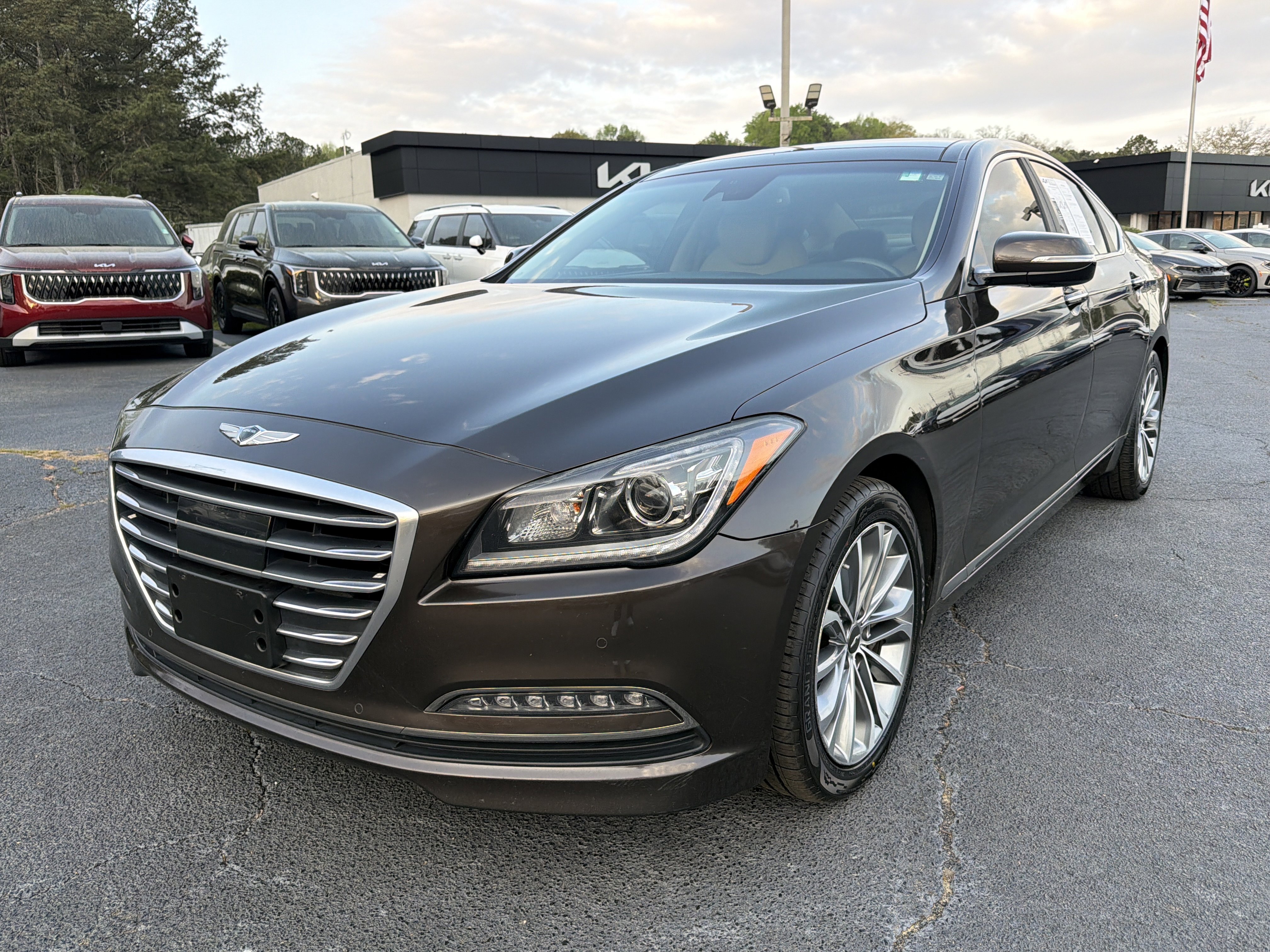 Used 2017 Genesis G80 3.8 w/ Option Group 02 image 3