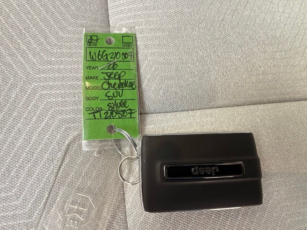 New 2026 Jeep Cherokee Laredo image 39