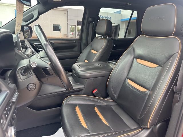 Used 2021 GMC Yukon AT4 w/ Rear Media and Nav Package AWD/4WD image 16