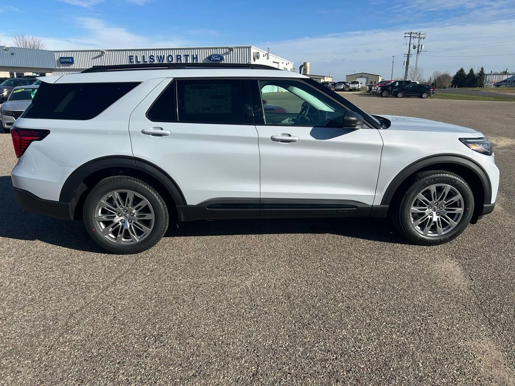 New 2026 Ford Explorer Active w/ Active Comfort Package AWD/4WD image 8