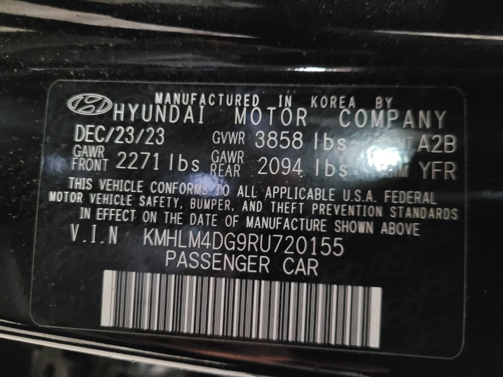 Used 2024 Hyundai Elantra SEL FWD image 33