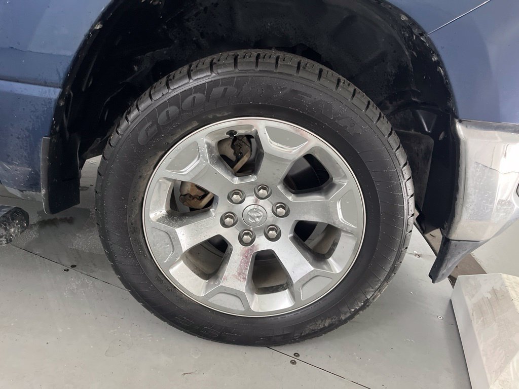 Used 2019 RAM 1500 Big Horn AWD/4WD image 17