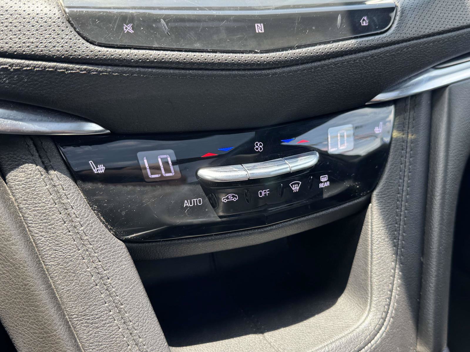 Used 2021 Cadillac XT5 Premium Luxury AWD/4WD image 27