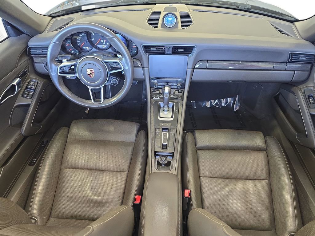 Used 2018 Porsche 911 Carrera image 9
