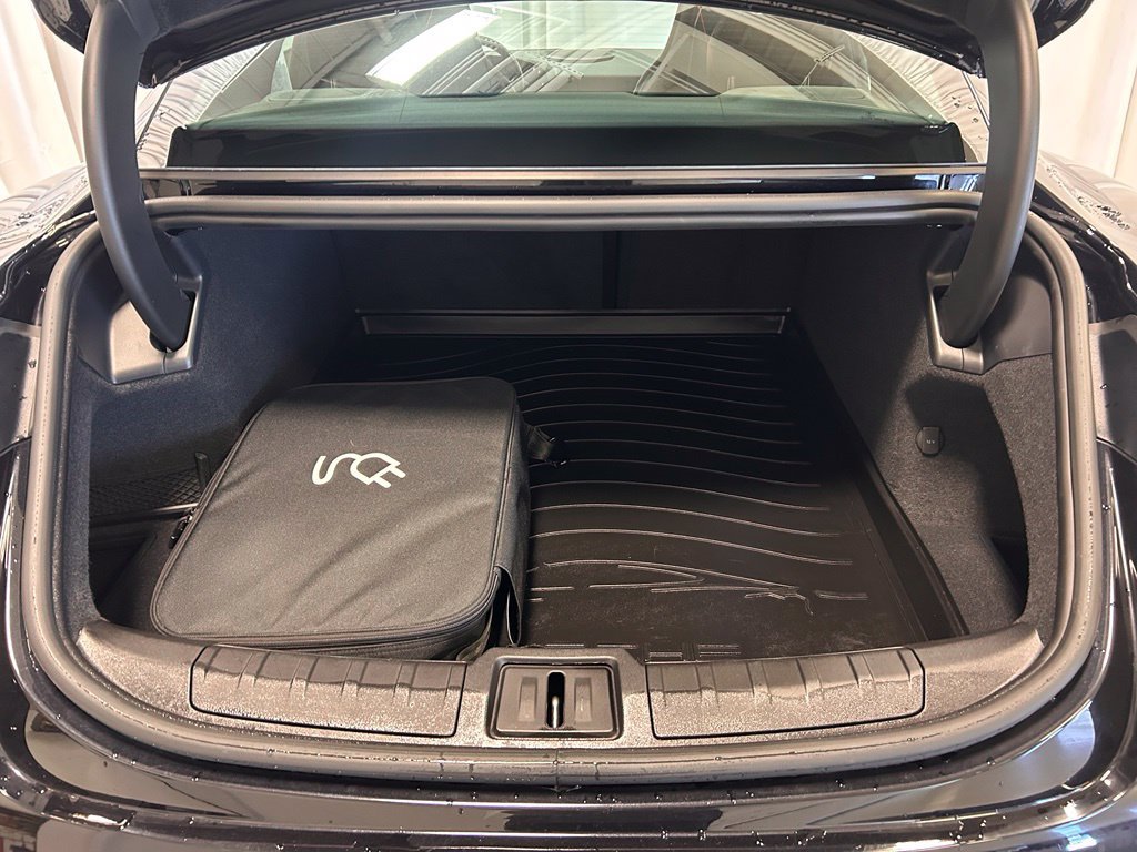 Certified 2024 Porsche Taycan RWD image 7