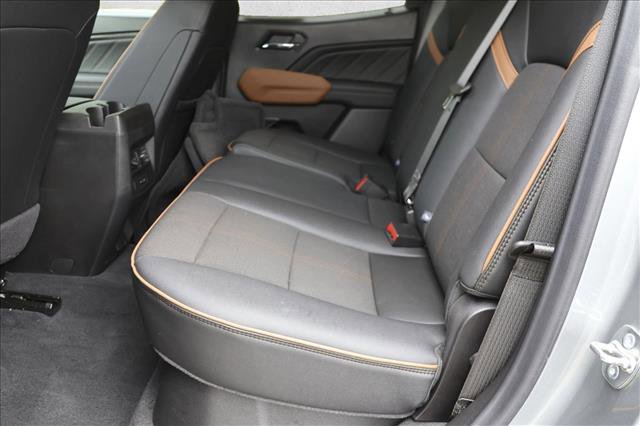 Used 2025 GMC Canyon AT4 AWD/4WD image 23