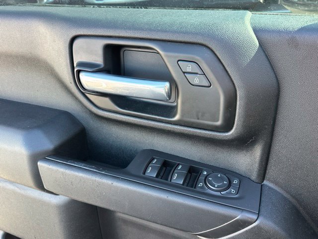 Used 2021 Chevrolet Silverado 2500 Custom w/ Custom Value Package AWD/4WD image 11