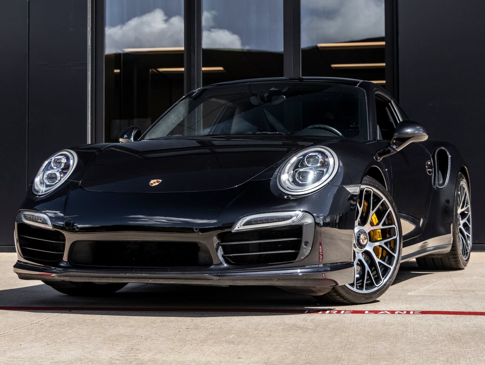 Certified 2015 Porsche 911 Turbo S