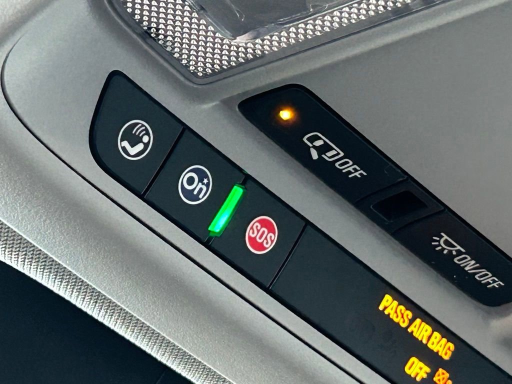 Used 2022 Chevrolet Equinox LS image 42