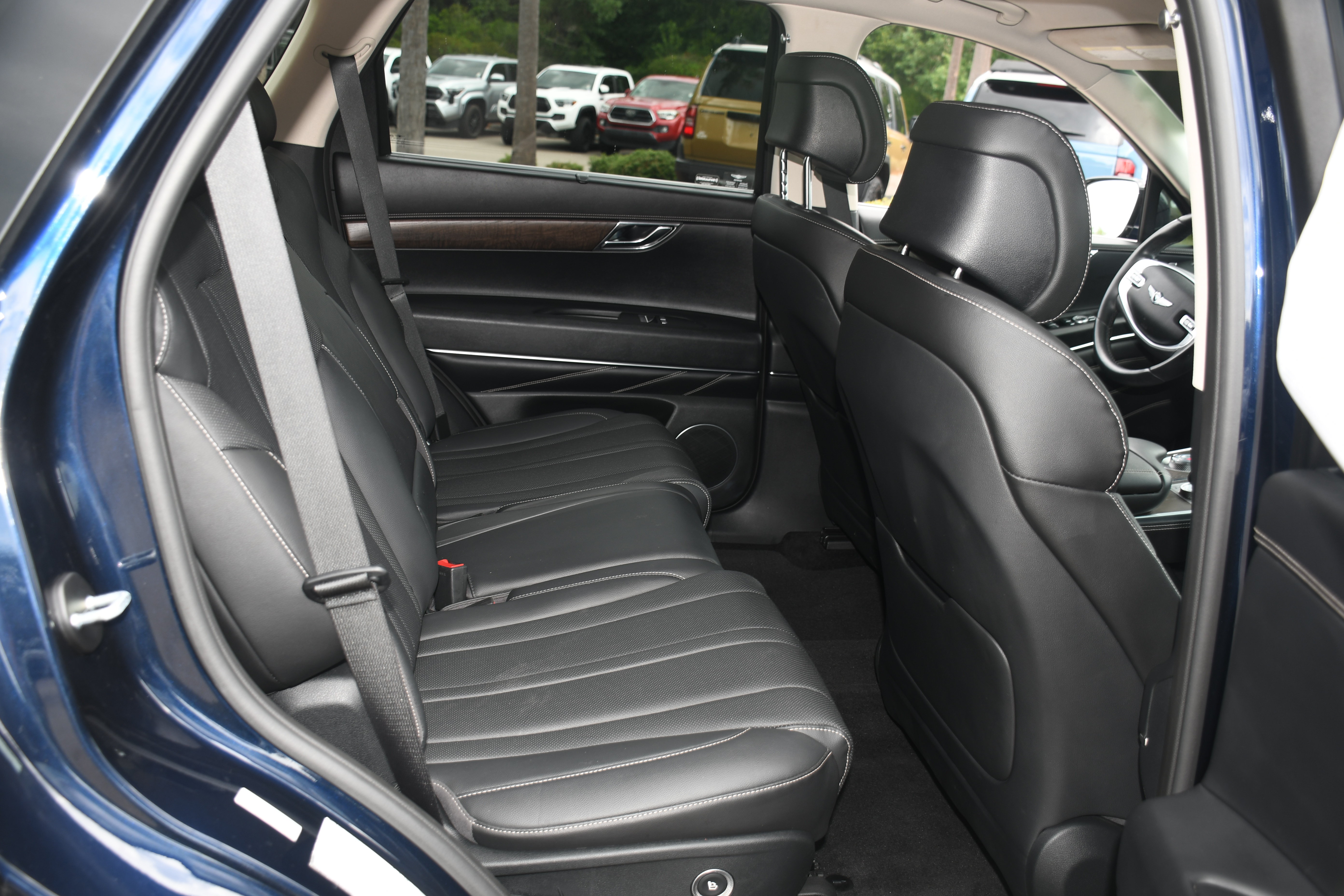 Used 2024 Genesis GV80 2.5T AWD/4WD image 19