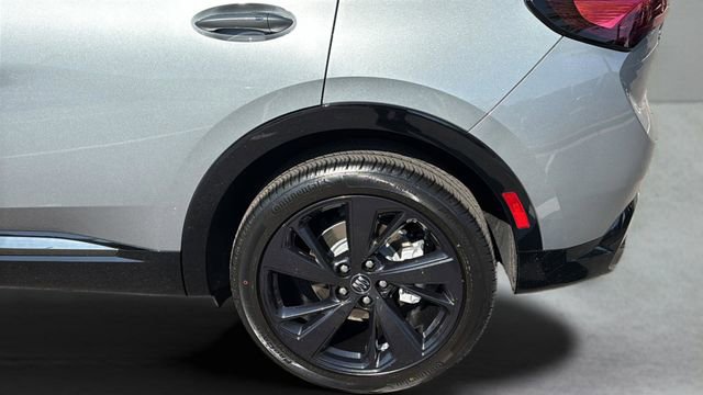 Used 2025 Buick Envision Sport Touring AWD/4WD image 34