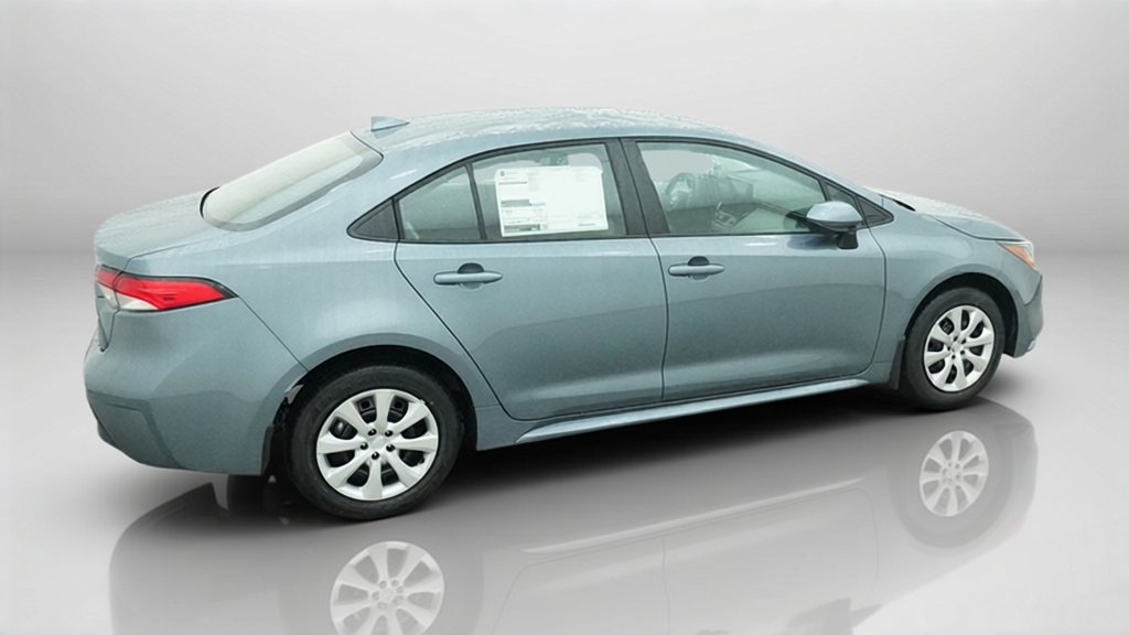 New 2027 Toyota Corolla LE FWD image 8