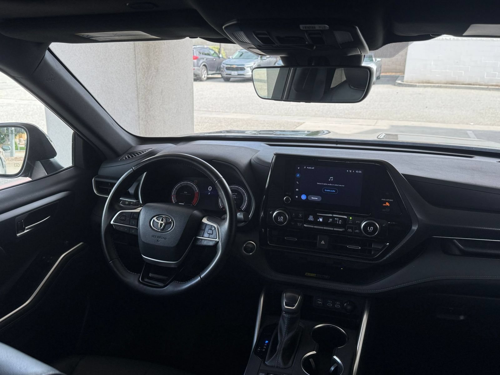 Used 2025 Toyota Highlander XSE AWD/4WD image 37
