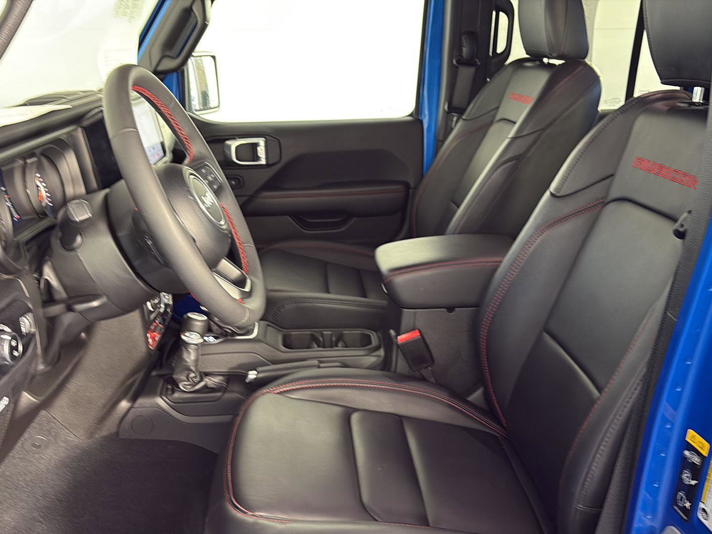 Used 2024 Jeep Gladiator Rubicon image 26