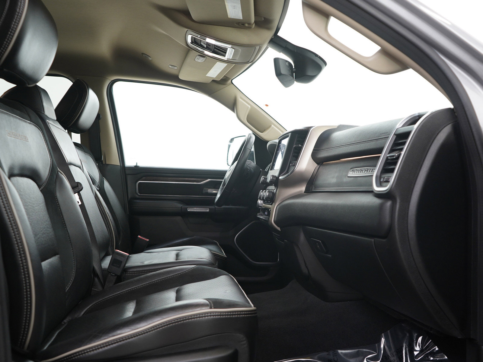 Used 2019 RAM 1500 Laramie w/ Trailer Tow Group image 10