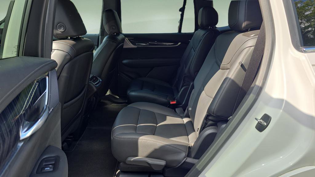 Certified 2023 Cadillac XT6 Premium Luxury w/ Technology Package image 25