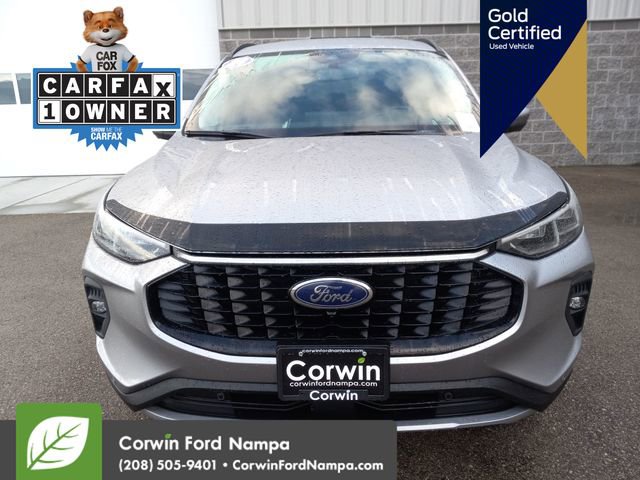 Certified 2024 Ford Escape Platinum image 10