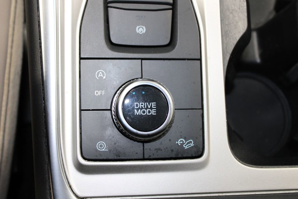 Used 2023 Ford Explorer XLT w/ Equipment Group 202A image 47