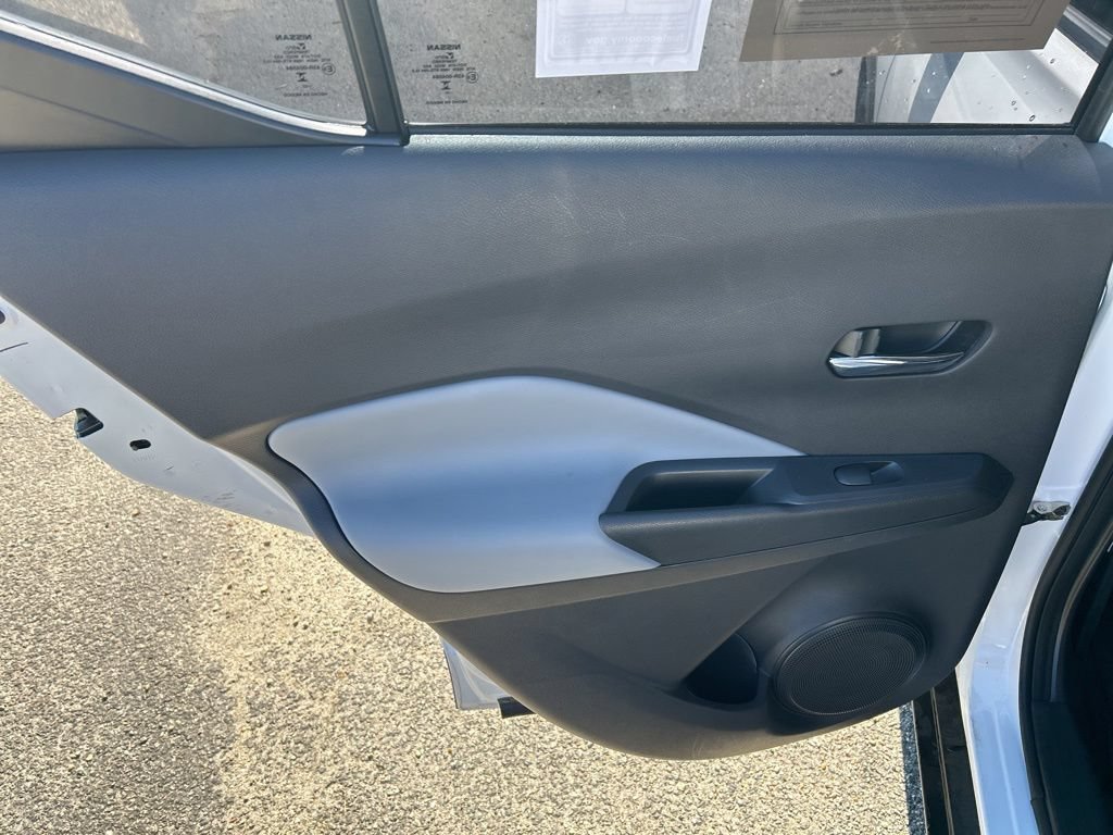 Used 2023 Nissan Kicks SR w/ SR Premium Package FWD image 20