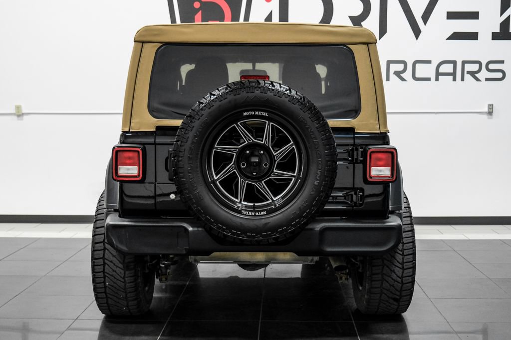 Used 2020 Jeep Wrangler Sport image 12