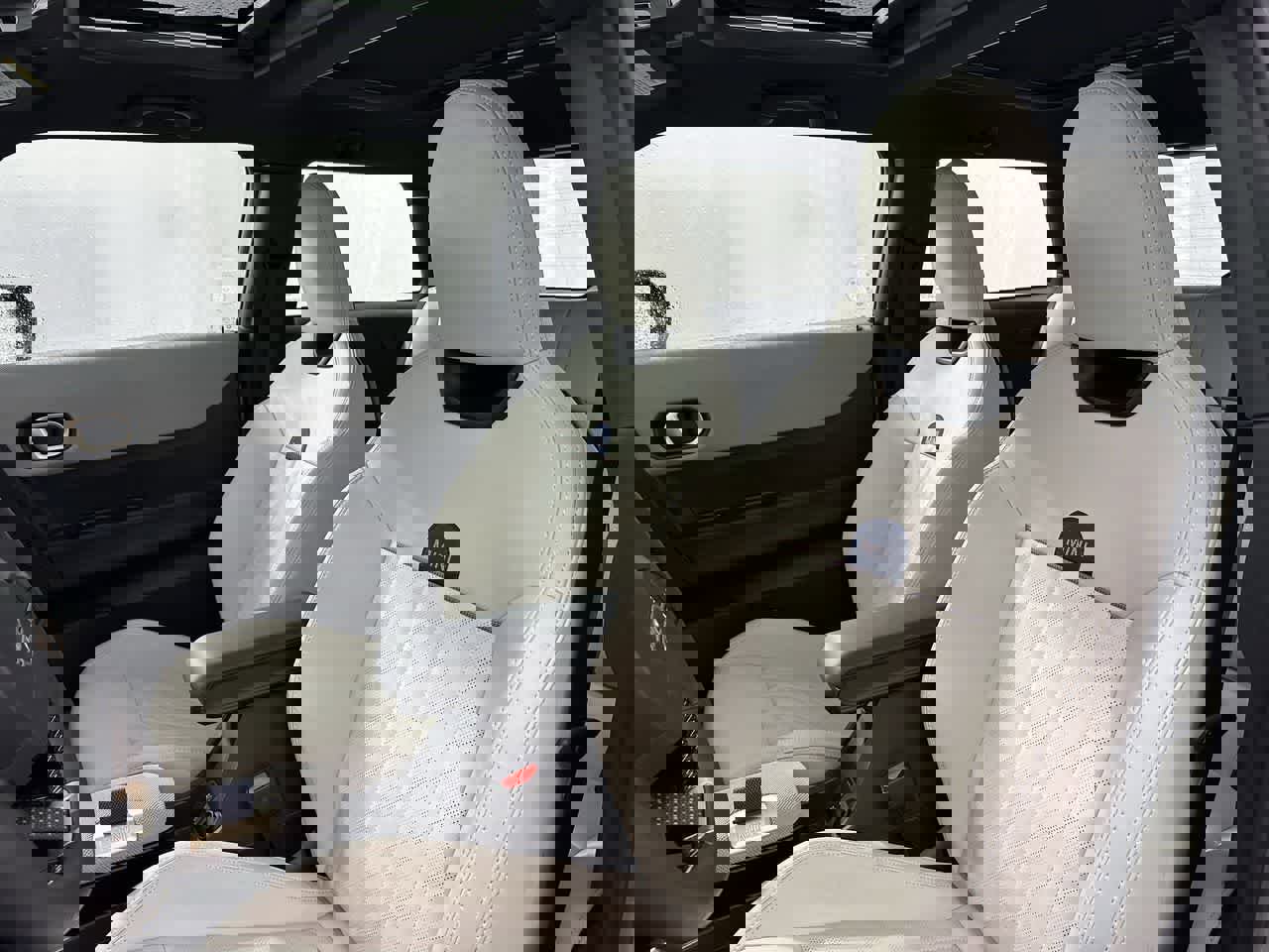 Certified 2025 MINI Cooper 2-Door Hardtop image 9