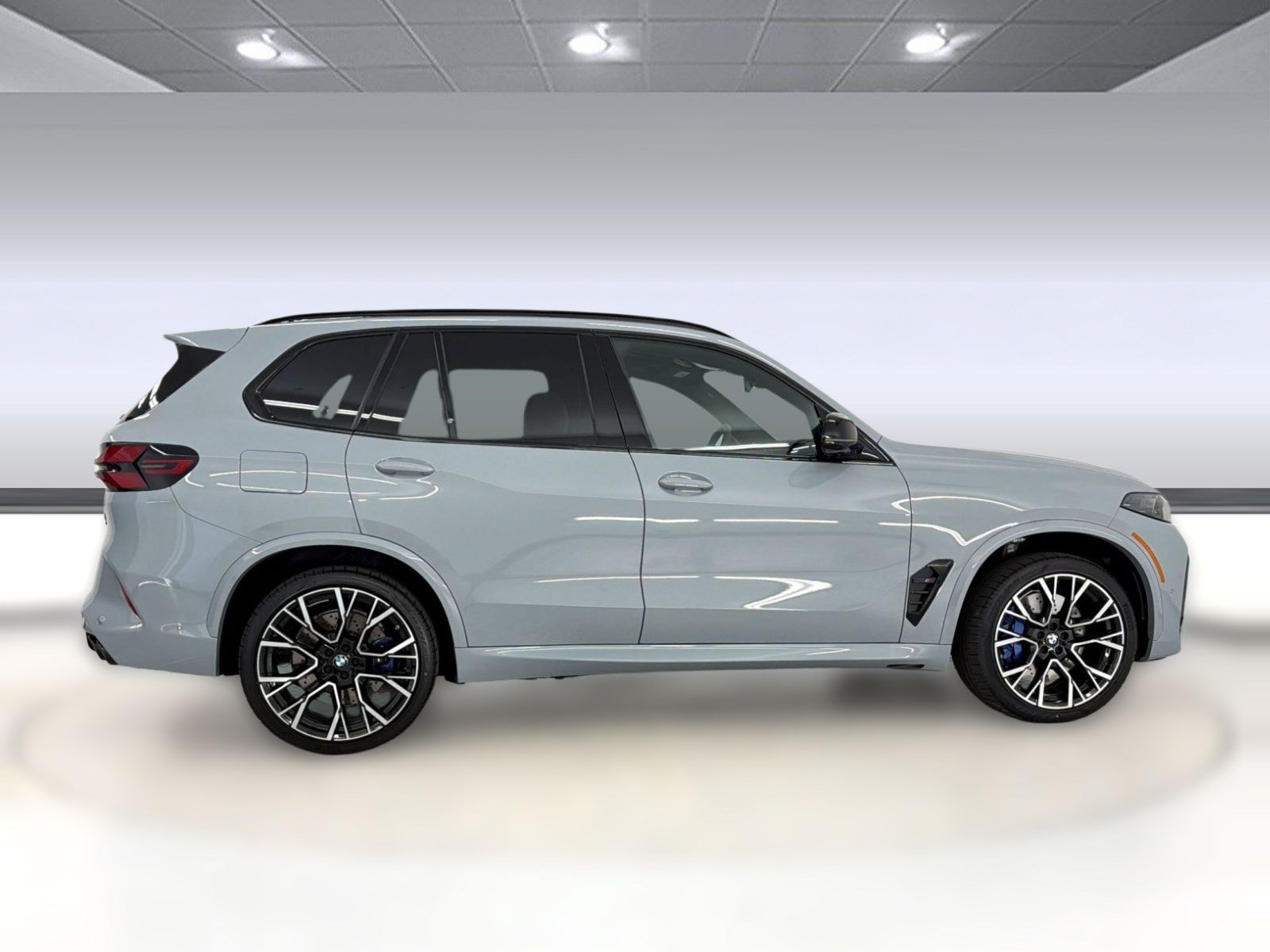 New 2026 BMW X5 M Competition w/ Executive Package AWD/4WD image 8
