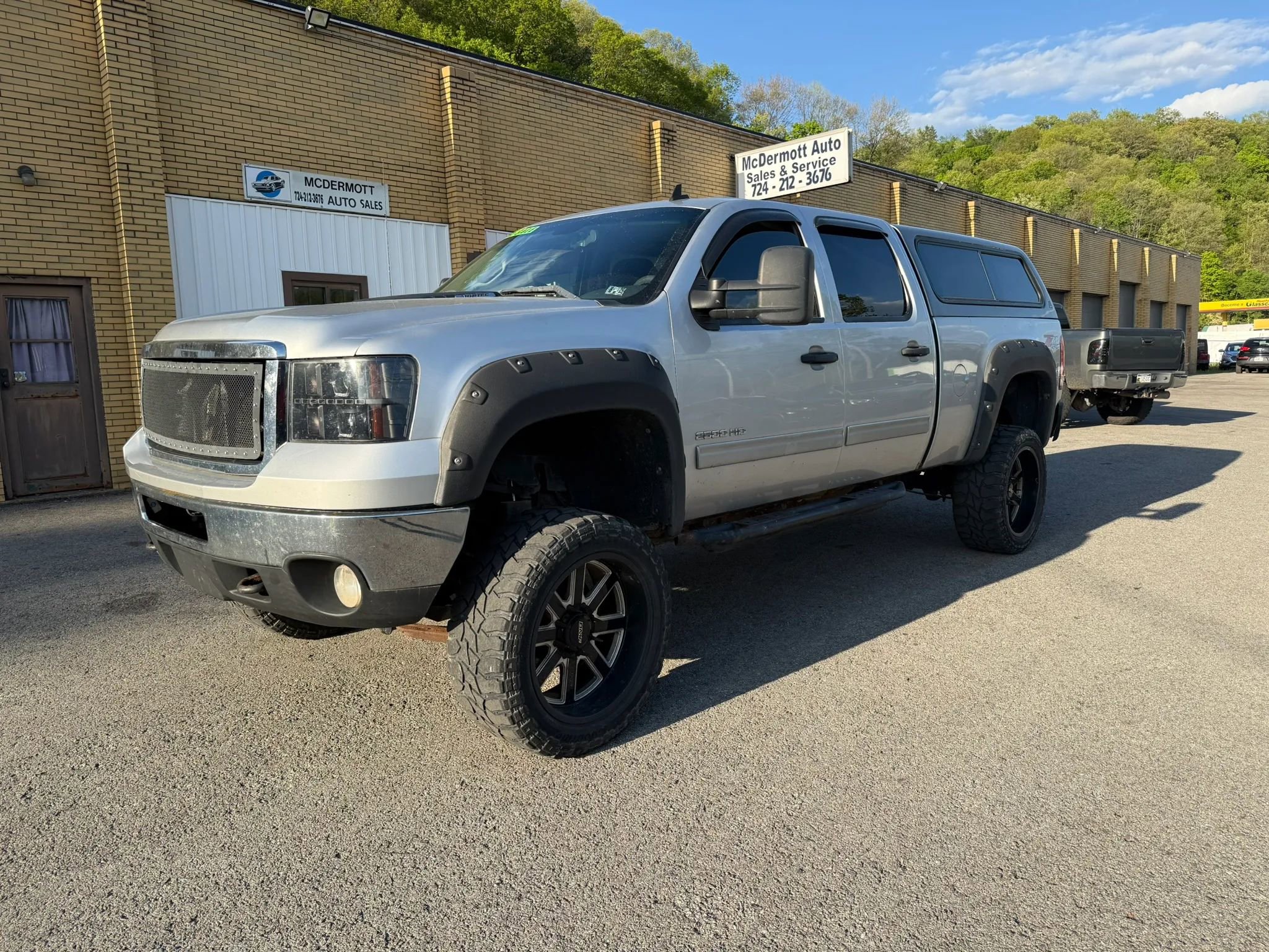 Used 2011 GMC Sierra 2500 SLE w/ SLE Preferred Package