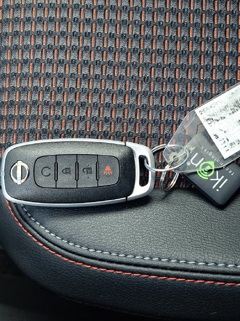New 2026 Nissan Kicks SR w/ SR Premium Package FWD image 29
