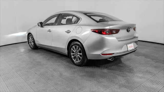 Used 2021 MAZDA MAZDA3 Sedan FWD image 6