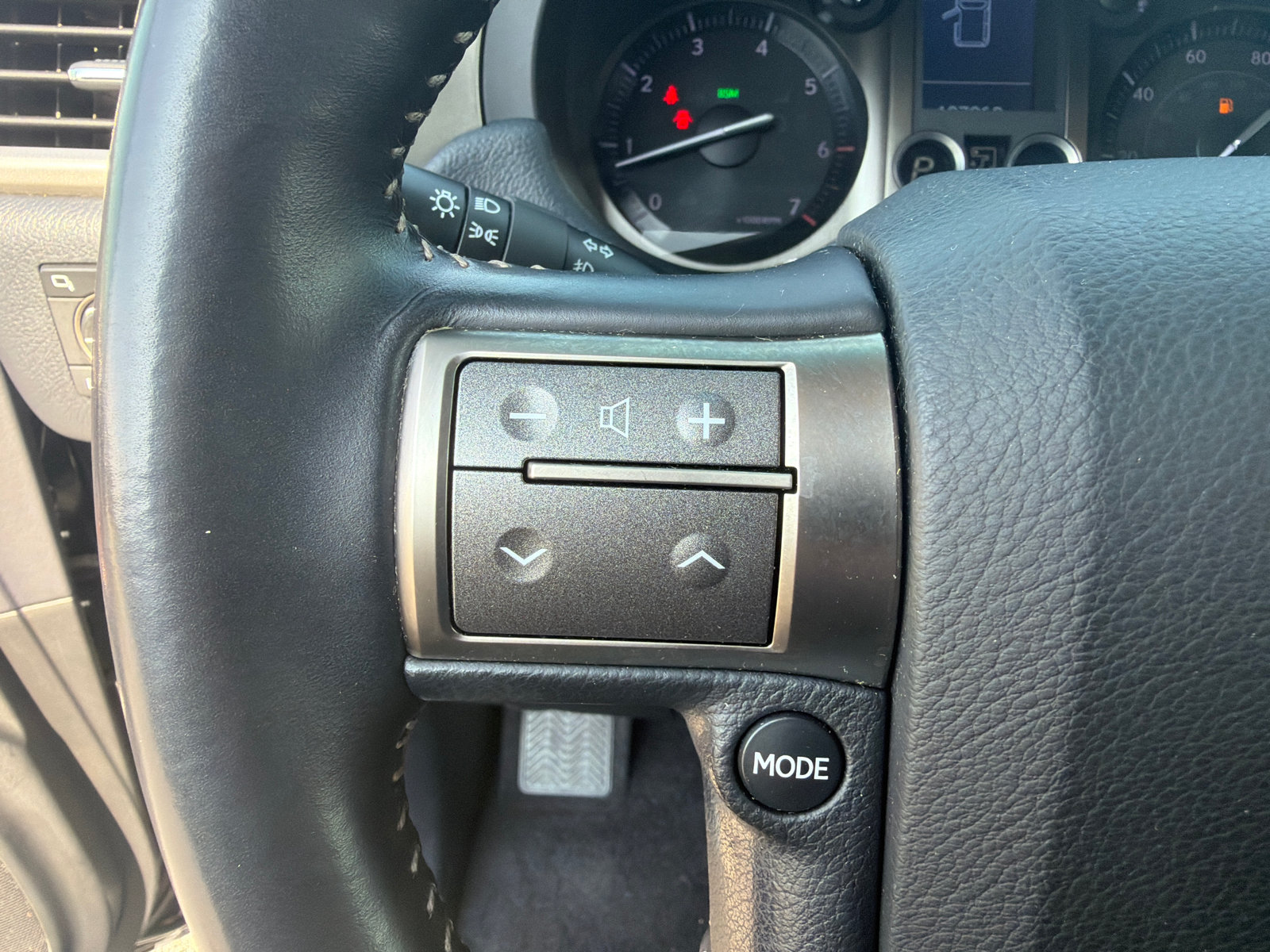 Used 2019 Lexus GX 460 Premium AWD/4WD image 23