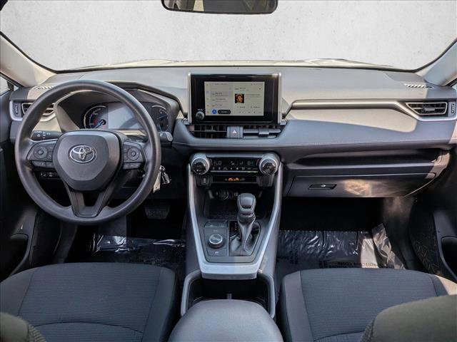 Used 2025 Toyota RAV4 LE AWD/4WD image 19