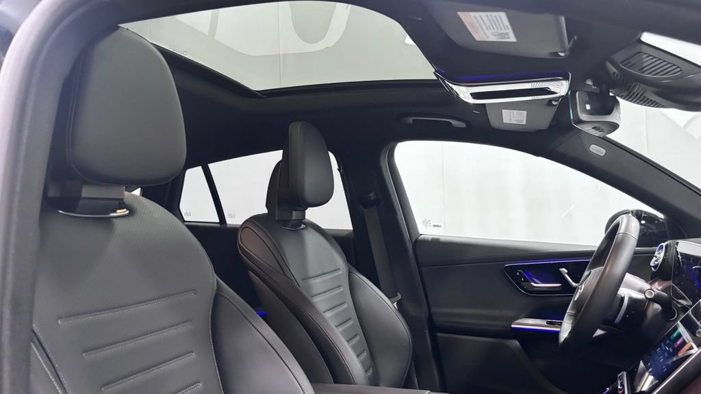 Certified 2025 Mercedes-Benz GLC 300 4MATIC image 19