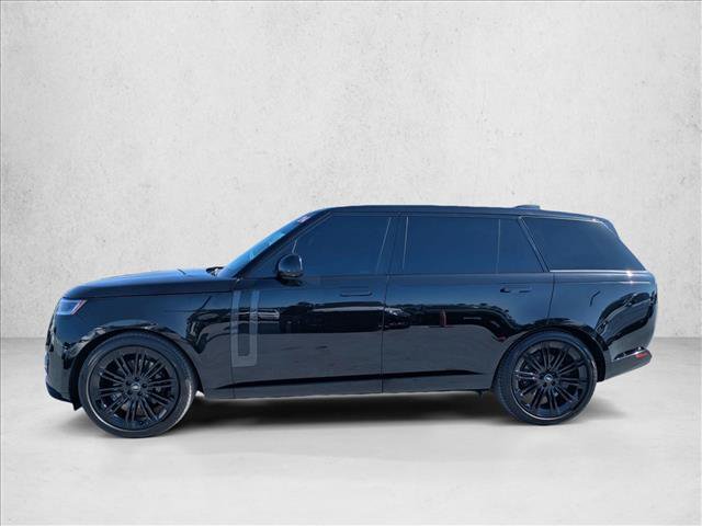 Used 2024 Land Rover Range Rover Long Wheelbase SE AWD/4WD image 9