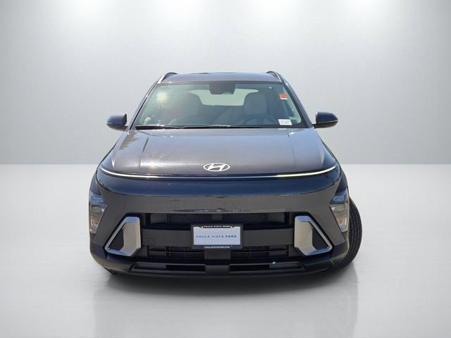 Used 2024 Hyundai Kona SEL FWD image 2