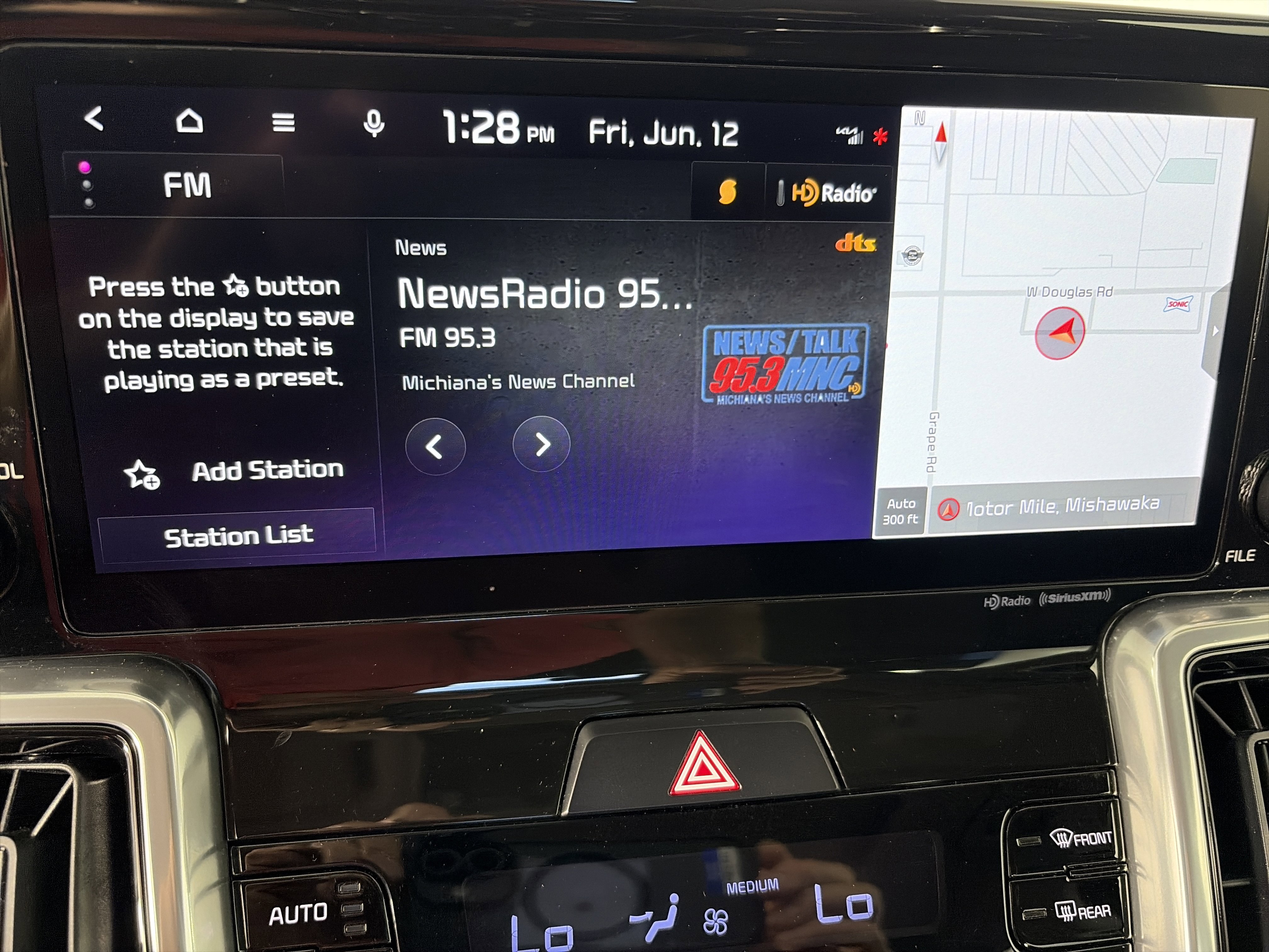 Certified 2023 Kia Sorento SX AWD/4WD image 23