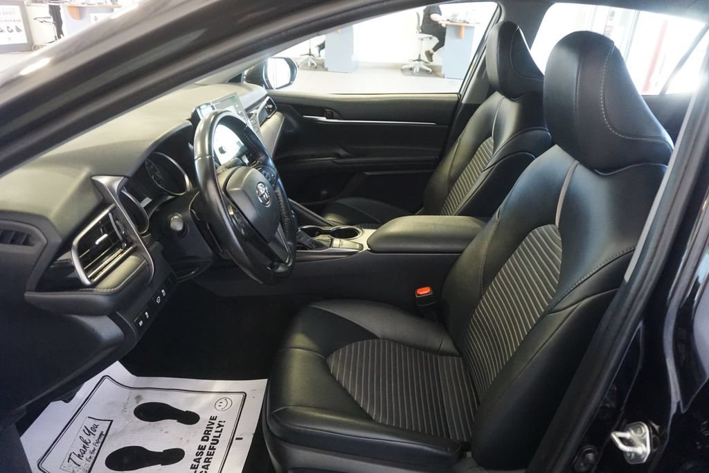 Used 2024 Toyota Camry SE FWD image 18