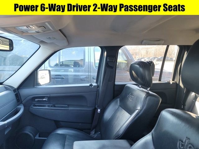 Used 2012 Jeep Liberty Sport image 11