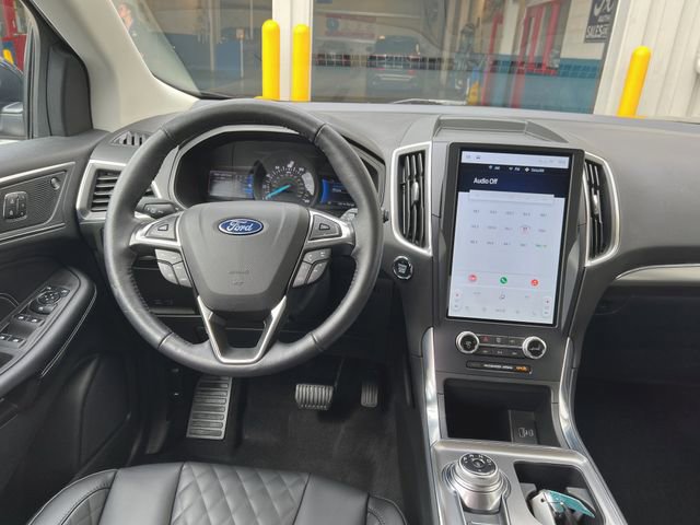 Used 2023 Ford Edge Titanium AWD/4WD image 13