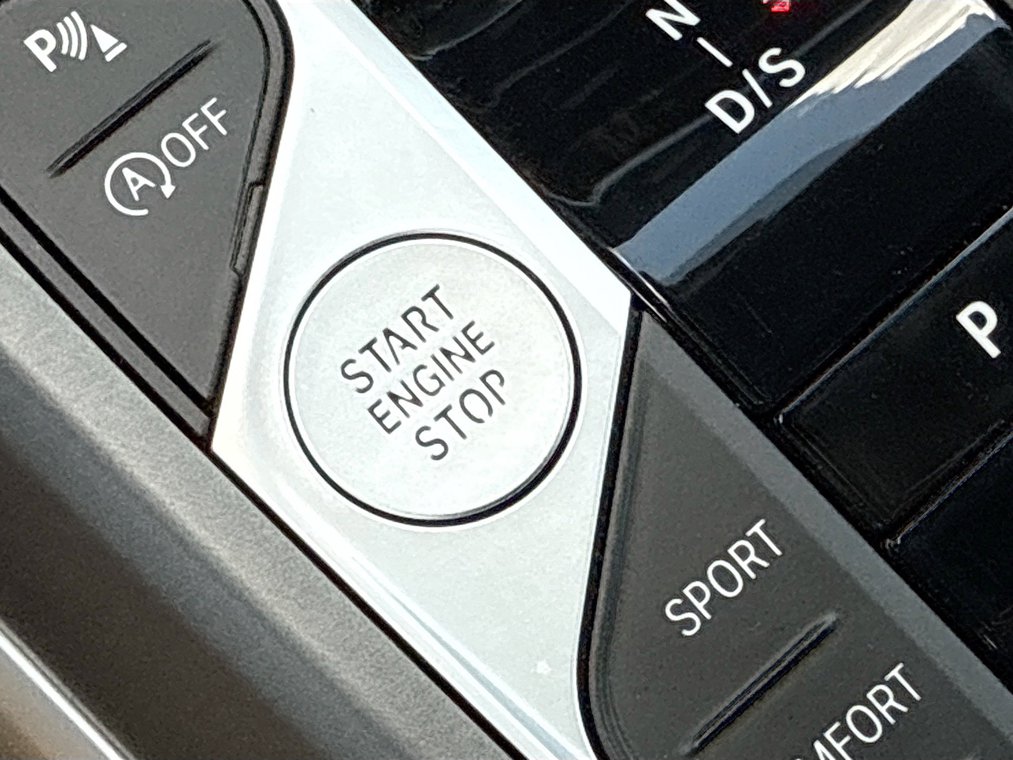 Used 2025 BMW 230i Coupe image 35