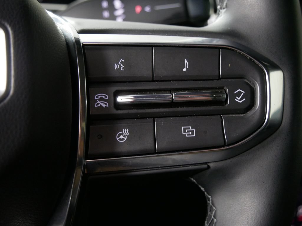 Used 2025 GMC Sierra EV Denali AWD/4WD image 24