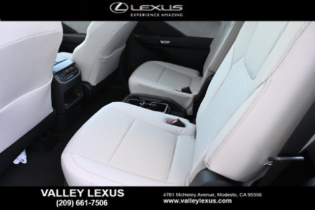 New 2026 Lexus TX 350 FWD w/ Technology Package image 18