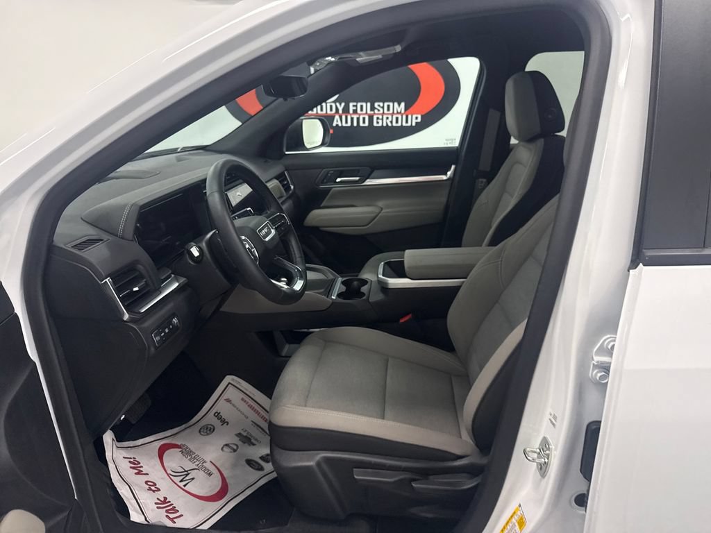 New 2026 GMC Terrain Elevation w/ Technology Package II FWD image 9