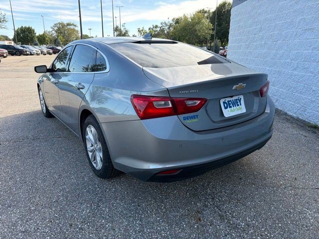 Used 2024 Chevrolet Malibu LT FWD image 3