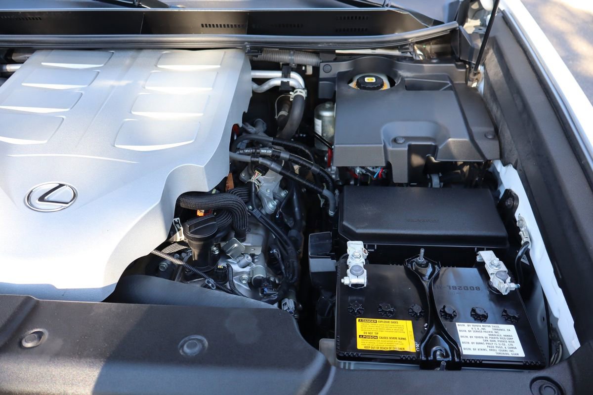 Used 2022 Lexus GX 460 Luxury w/ Off Road Package image 41