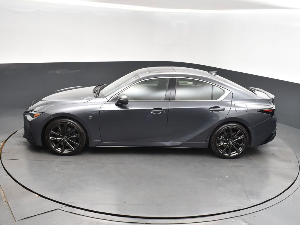 New 2025 Lexus IS 350 F Sport w/ Accessory Package RWD image 32