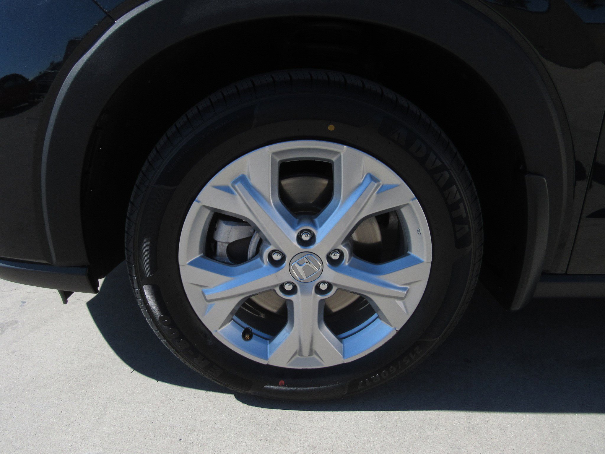 Certified 2024 Honda HR-V LX image 4