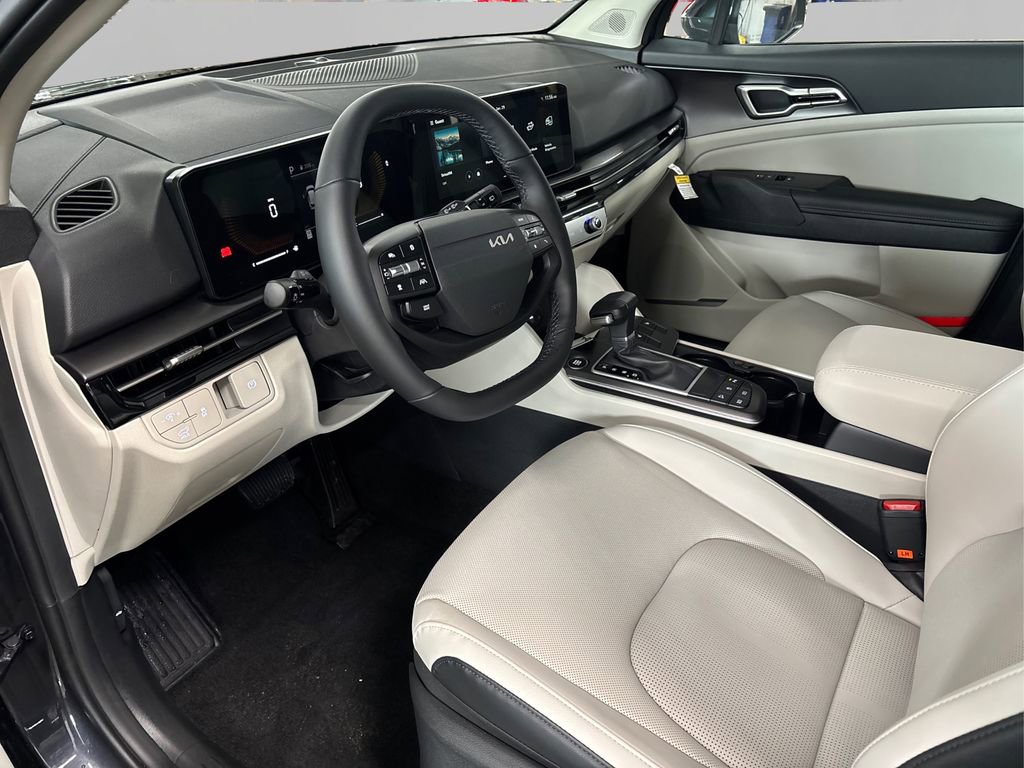 New 2026 Kia Sportage EX FWD image 9