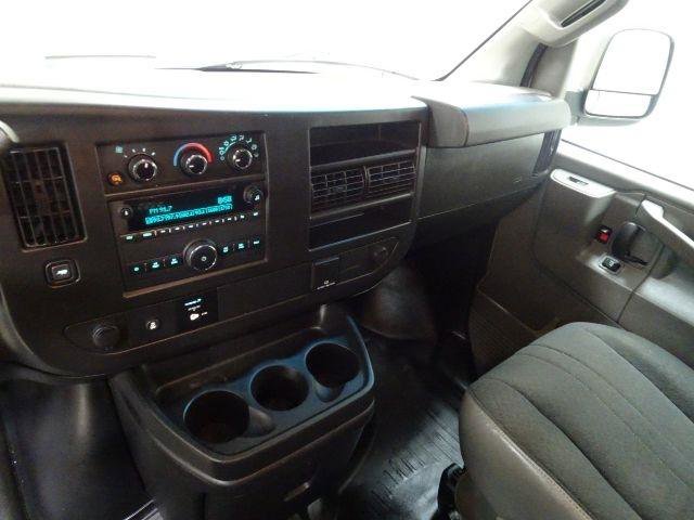 Used 2021 Chevrolet Express 2500 w/ Driver Convenience Package image 29