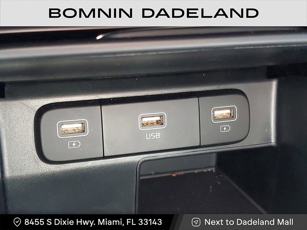 Used 2022 Kia Sorento S image 26