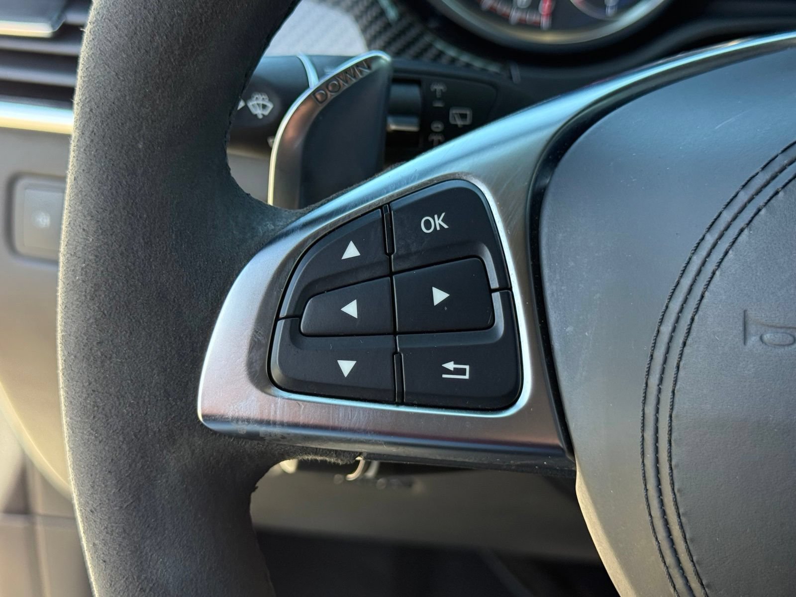 Used 2018 Mercedes-Benz GLS 63 AMG 4MATIC image 32